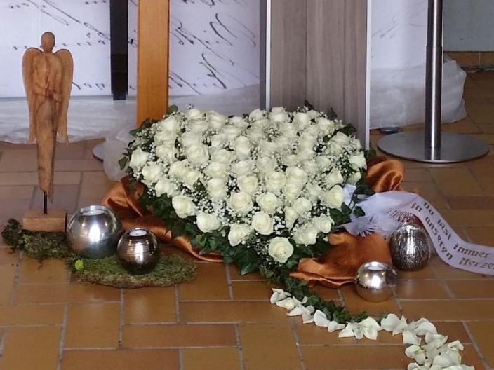 Herz Aufbarung Bild bw