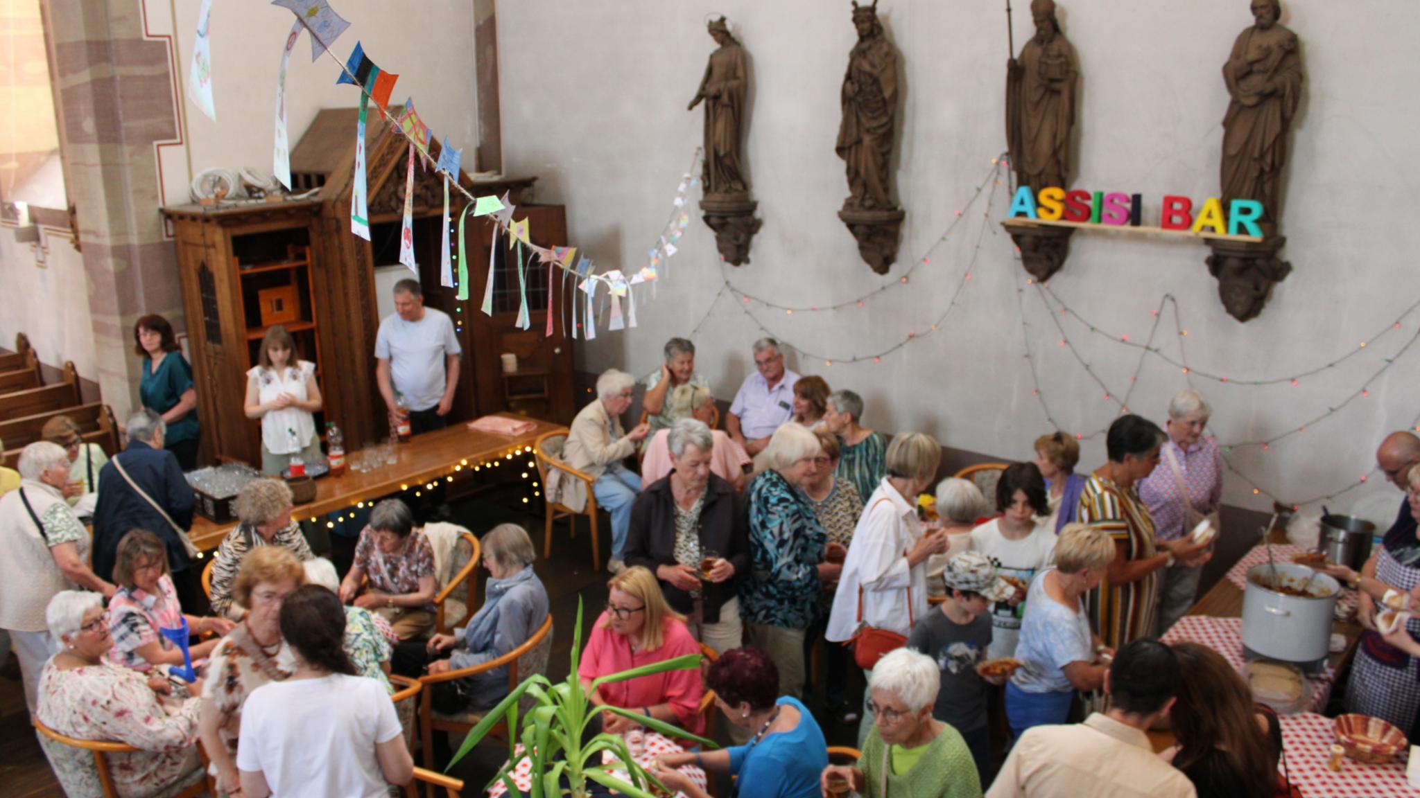 In St. Agatha wurde eine Assisi-Bar eröffnet.